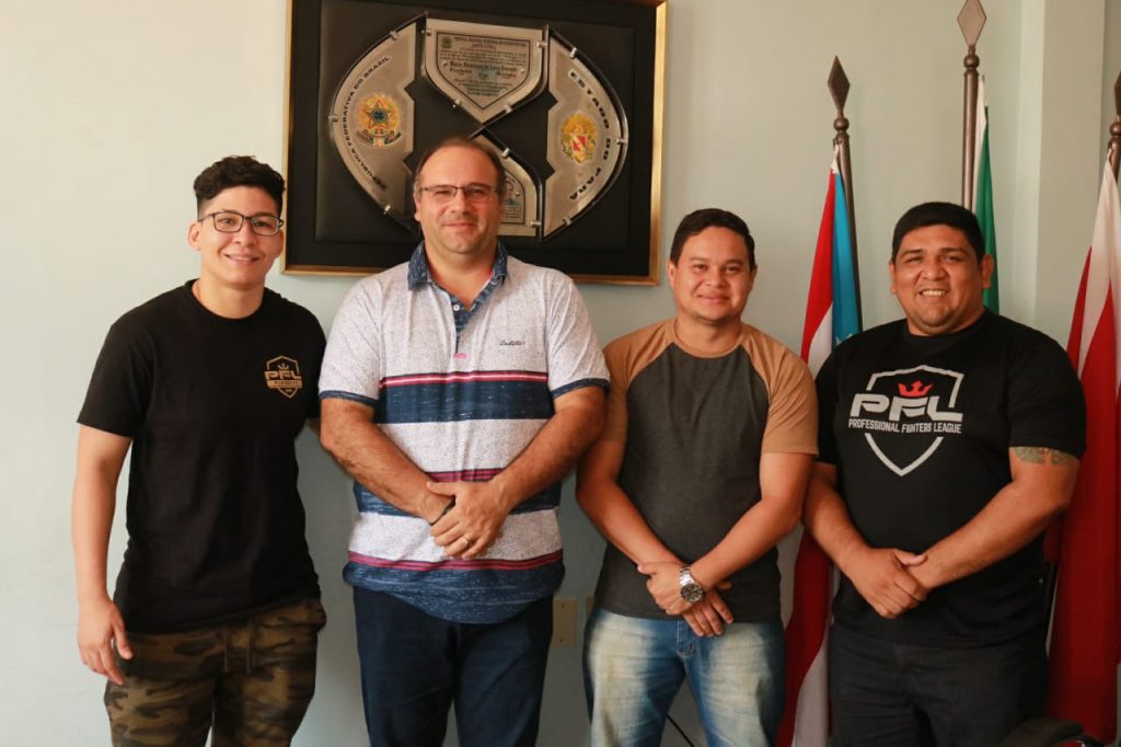 Prefeito Mário Filho recebe Larissa Pacheco no Gabinete da Prefeitura de Marituba