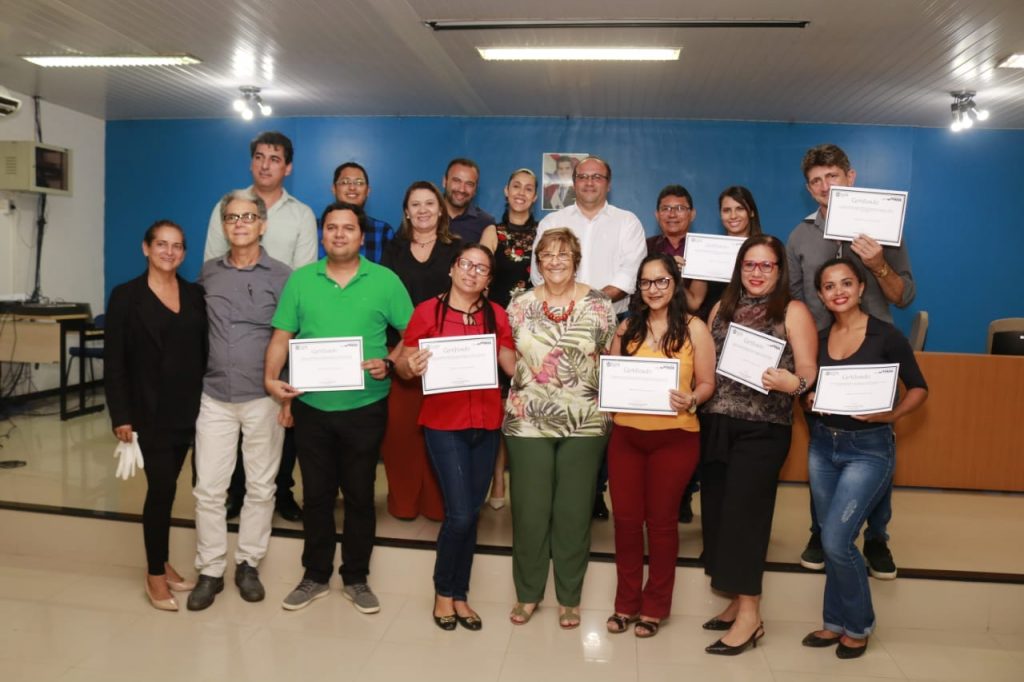 EGPA polo Marituba certifica 163 servidores públicos em curso de aperfeiçoamento profissional