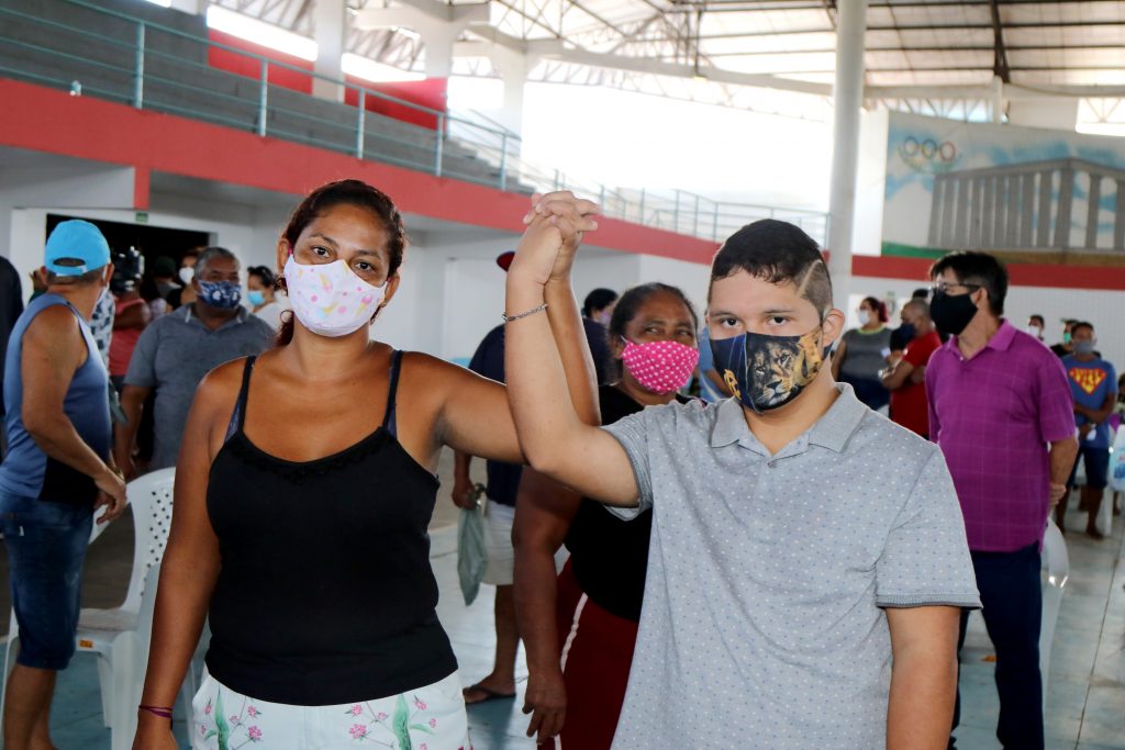 Marituba inicia imunização contra a Covid-19 em pessoas com comorbidades