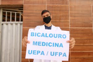Ex-aluno da rede municipal de ensino de Marituba é aprovado duas vezes em Medicina