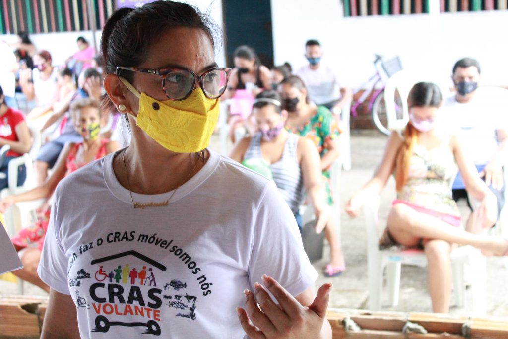 Bairro do São Francisco recebe os serviços de assistência do CRAS Volante