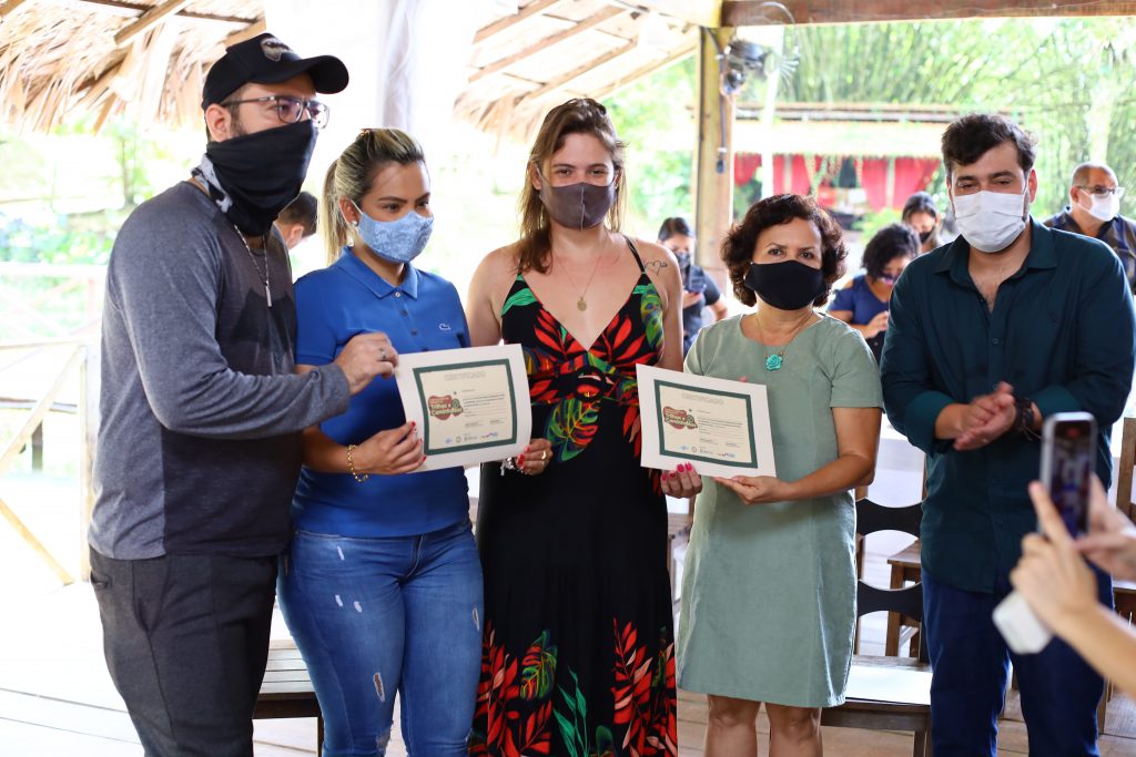 Marituba empossa Conselho Municipal de Turismo e certifica Condutores Ambientais