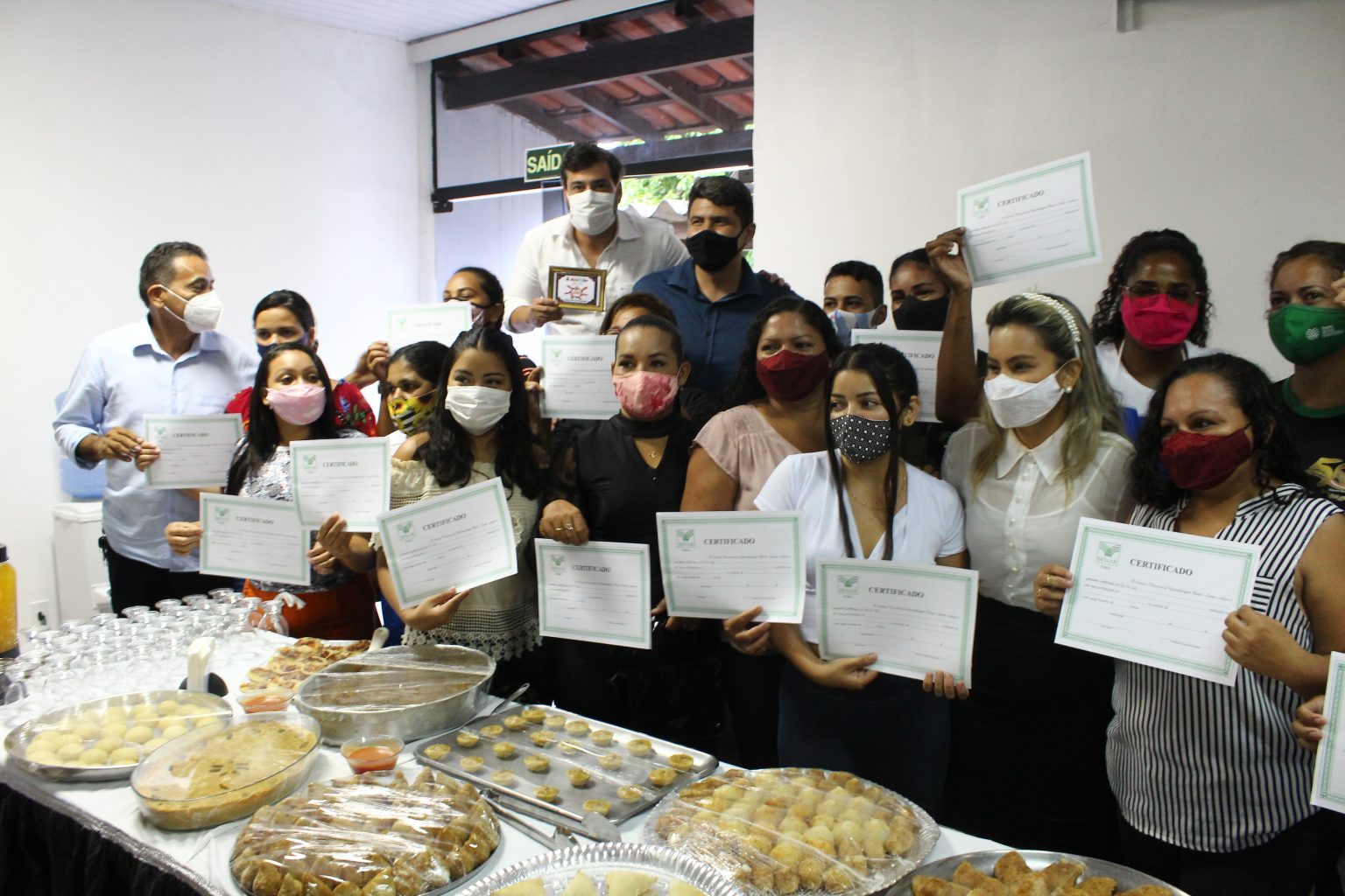 Prefeitura realiza entrega de certificados a alunos do Curso de Panificação