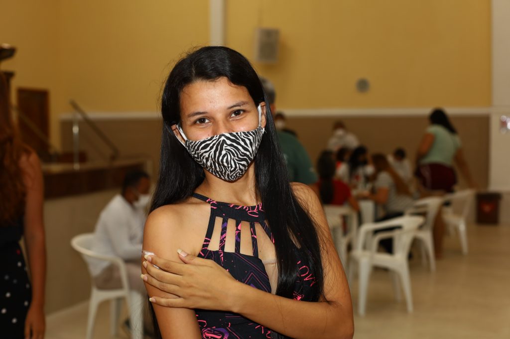 Marituba realiza repescagem da vacinação a pessoas de 20 a 29 anos, neste sábado (14)