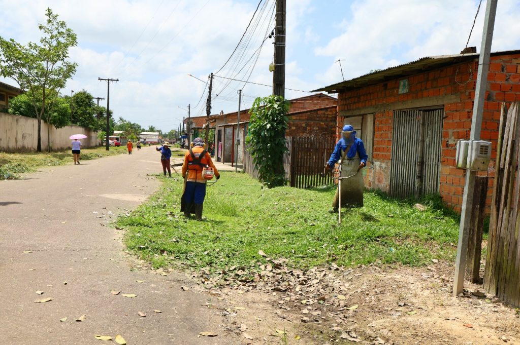 Seidur realiza serviços de infraestrutura em vários bairros de Marituba, nesta terça-feira (05)