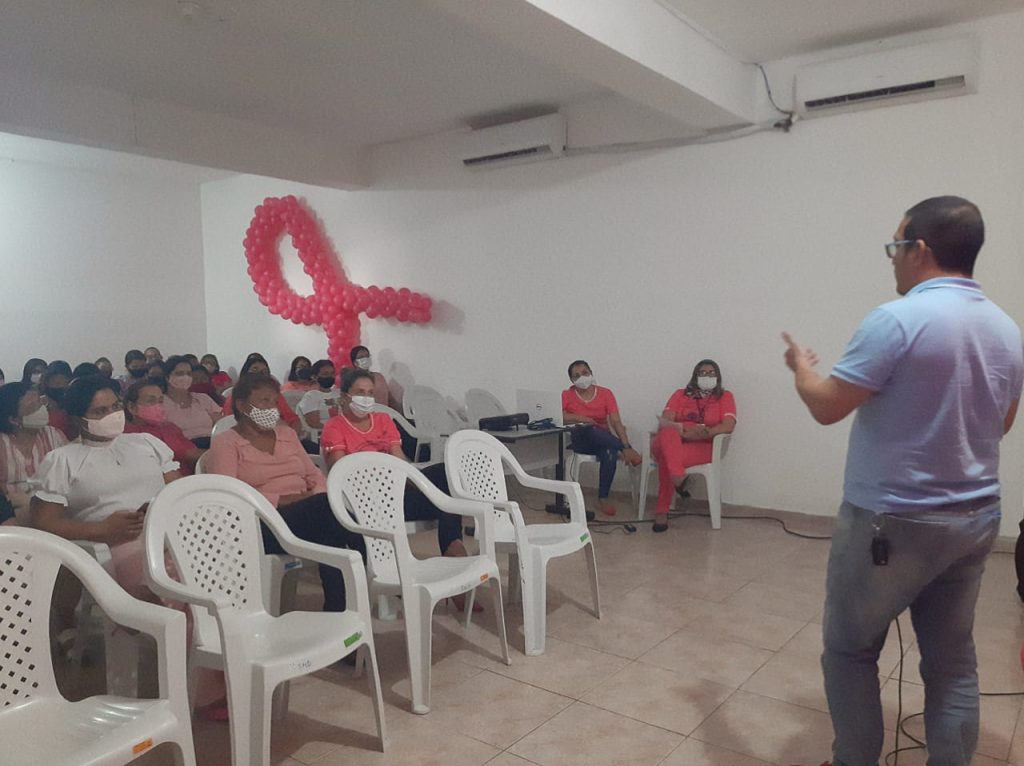 Semed realiza bate-papo sobre Outubro Rosa