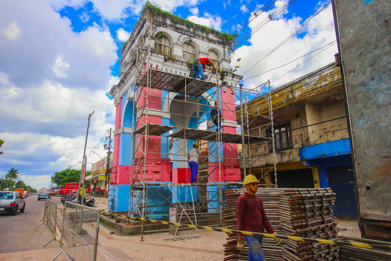 Marituba realiza ações de infraestrutura em vários bairros