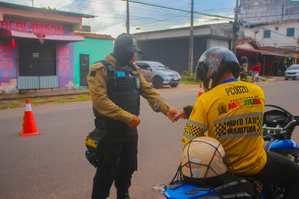 Agentes de transporte de Marituba recebem treinamento teórico e prático de “Técnicas de Abordagens”