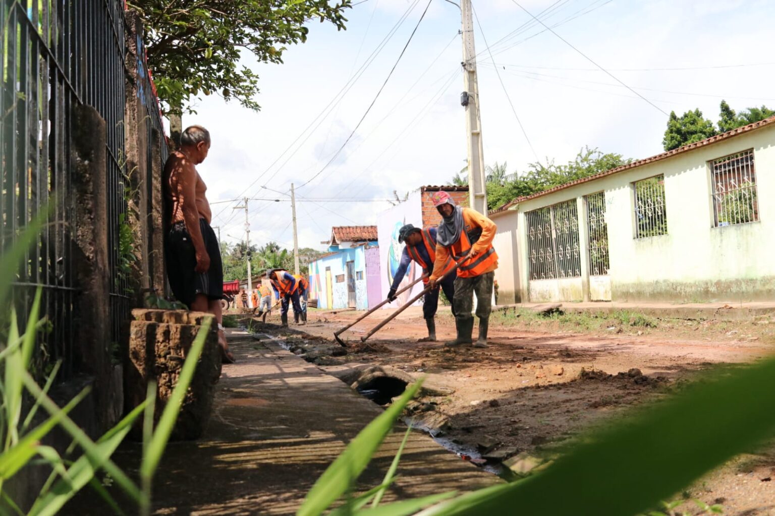 Prefeitura realiza obras de infraestrutura por meio do serviço “Marituba mais limpa”