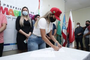 Prefeita assina ordem de serviço para ampliação do Hospital de Urgência e Emergência Augusto Chaves