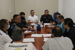 Reunião discute a segurança em transporte público no município de Marituba