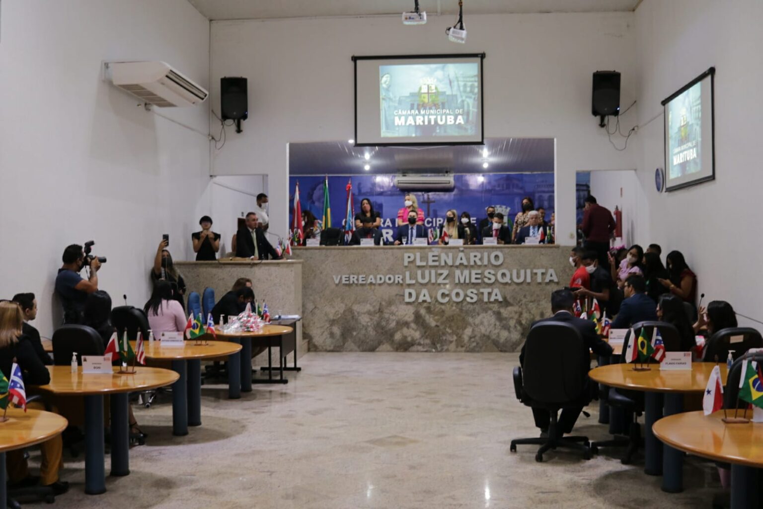 Câmara de Marituba realiza sessão especial em homenagem as mulheres do município
