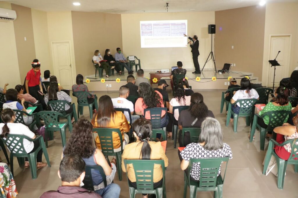 Marituba realiza simpósio discutindo ações de combate a violência contra crianças