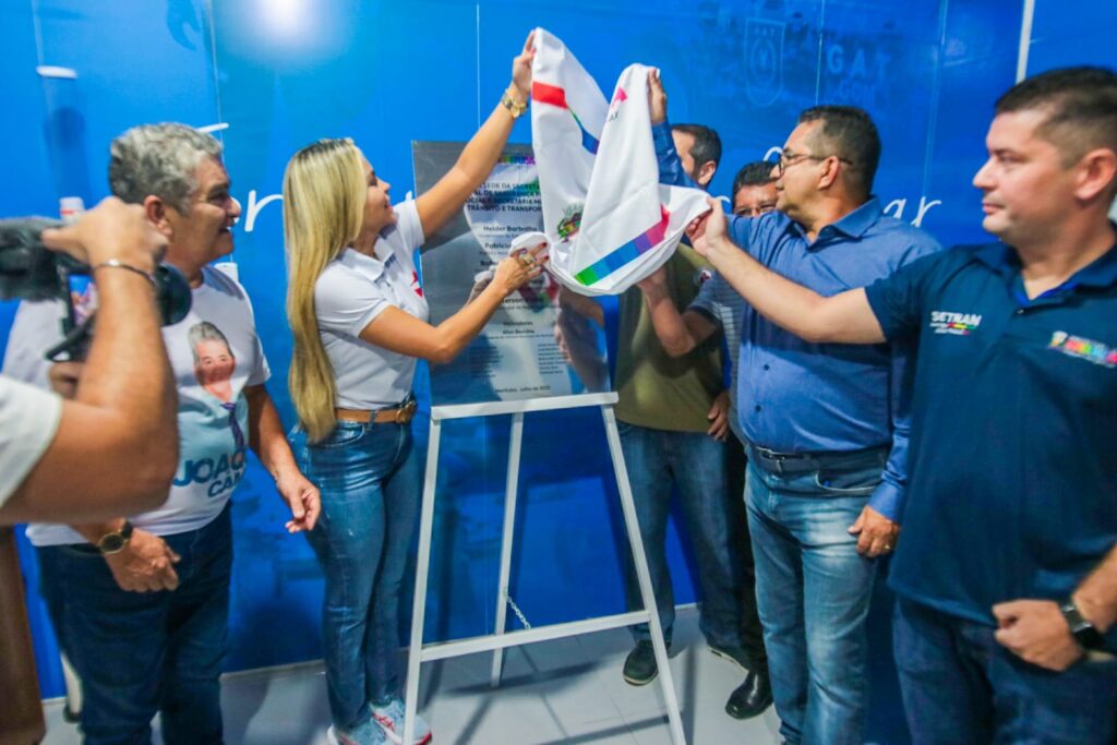 Prefeita Patrícia Mendes entrega nova sede da Secretaria de Segurança Pública e da Secretaria de Trânsito e Transporte no município