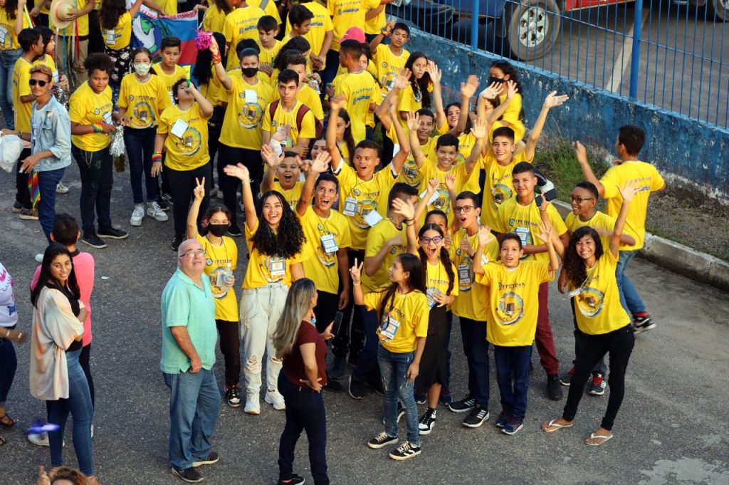 Marituba inicia a 1ª Feira de Tecnologia Educacional