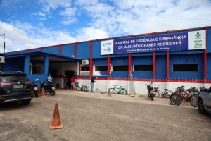 Governador entrega equipamentos para implementação de novas UTIs em Marituba