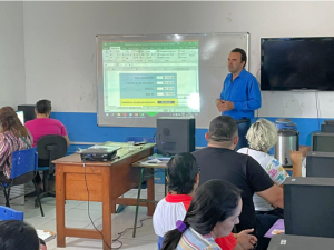 Semed realiza capacitação de prestação de contas do Programa Dinheiro Direto na Escola