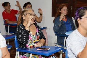 Servidores recebem curso de capacitação em Libras
