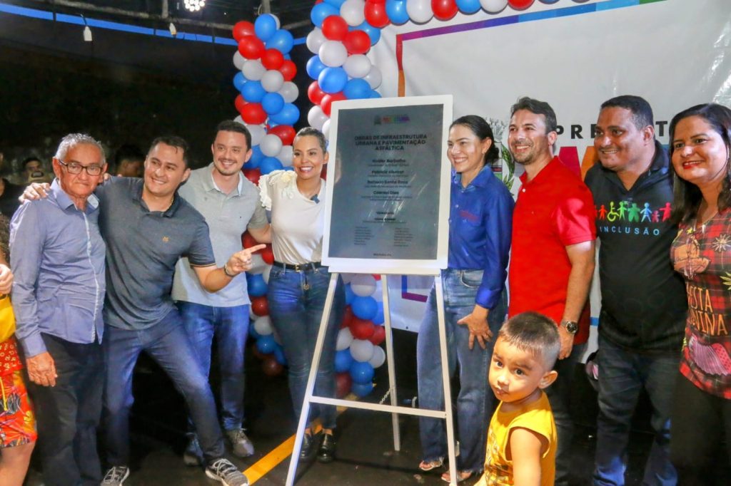 Prefeitura entrega obras de infraestrutura e pavimentação asfáltica