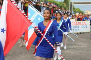 Marituba realiza desfile escolar do Dia da Raça com o tema “Escola e Família: Uma Parceria que Dá Certo”