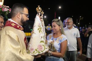 Imagem de Nossa Senhora de Nazaré é recebida com missa campal em Marituba