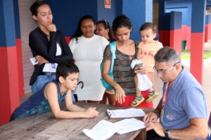 Sehab realiza plantão social para tirar dúvidas de moradores do Viver Melhor