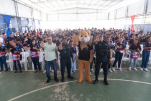 Marituba forma crianças no Programa Educacional de Resistência às Drogas e Violência