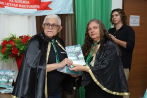 Academia de Letras Maritubense Lançou “Coletânea Em Verso e Prosa Almari” na Biblioteca Municipal