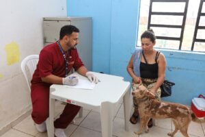 SEMMAS + Perto de Você promove ação no bairro Almir Gabriel, na sede da Amorag