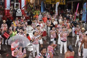 Enceramento do CarnaMarituba 2025 tem muita festa e premiação das escolas de samba