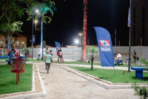 Marituba celebra entrega da 1ª etapa da reforma da Praça Matriz e totem de segurança inteligente