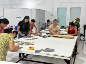 Prefeitura de Marituba promove curso de funções e criações variadas na máquina de costura e incentiva geração de renda entre mulheres