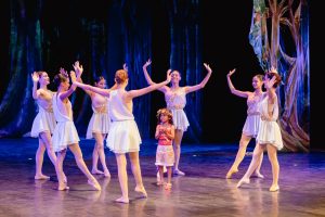 Ballet da Casa da Cultura emociona o público no Theatro da Paz