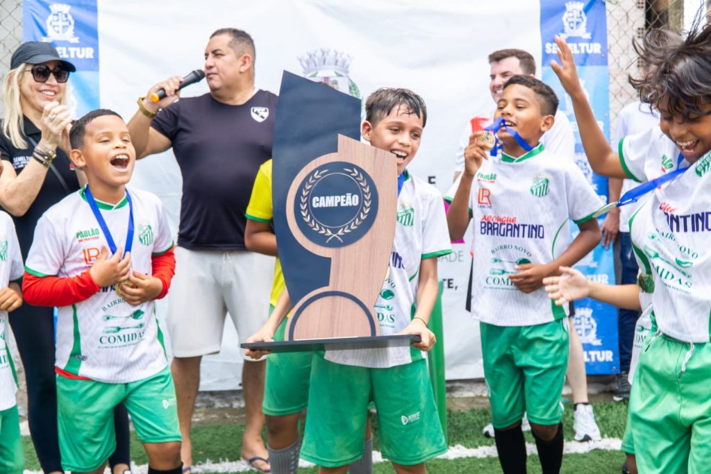 Semeltur realiza Circuito de Base de Fut7 e incentiva o esporte
